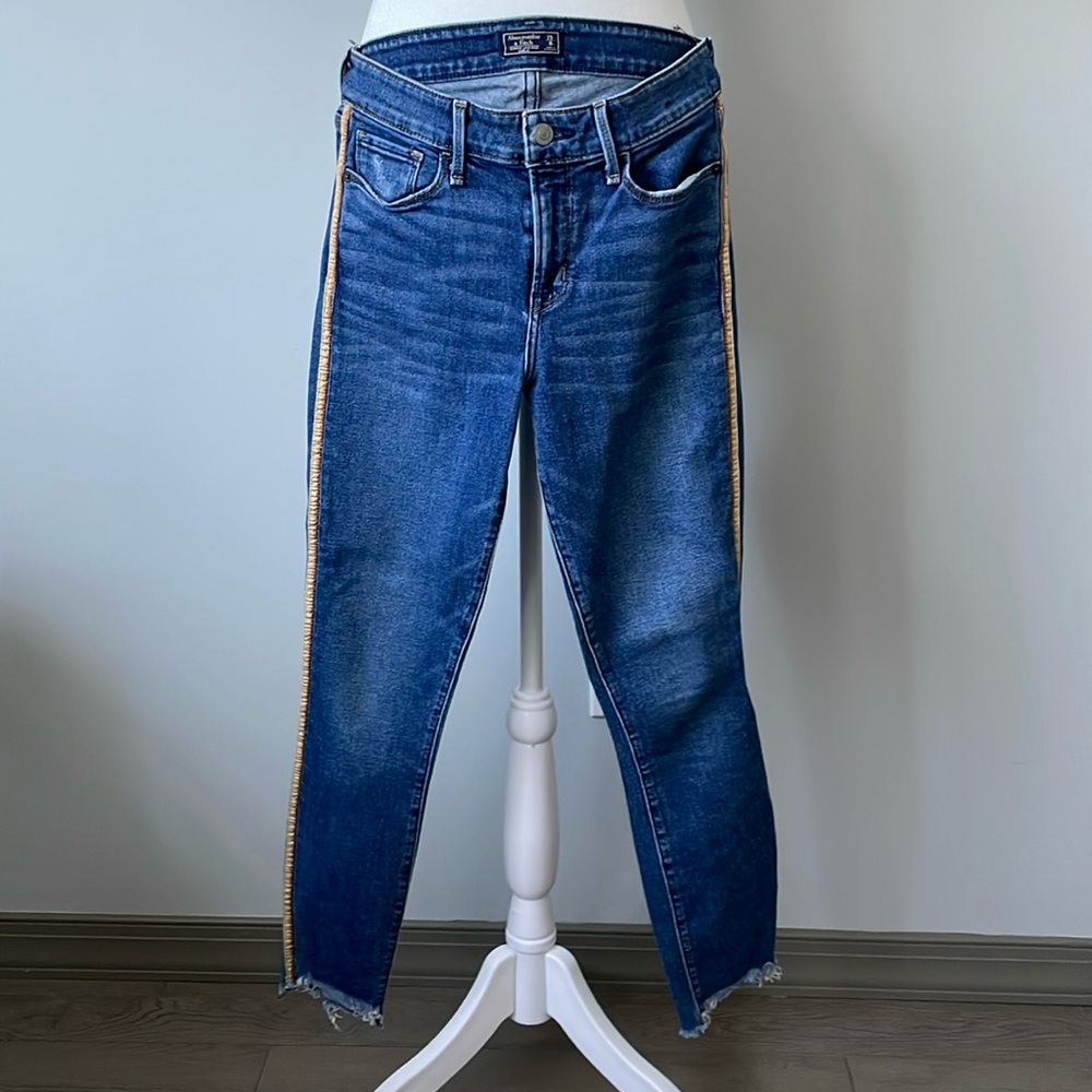 Abercrombie & Fitch Harper Low Rise Ankle Jeans
